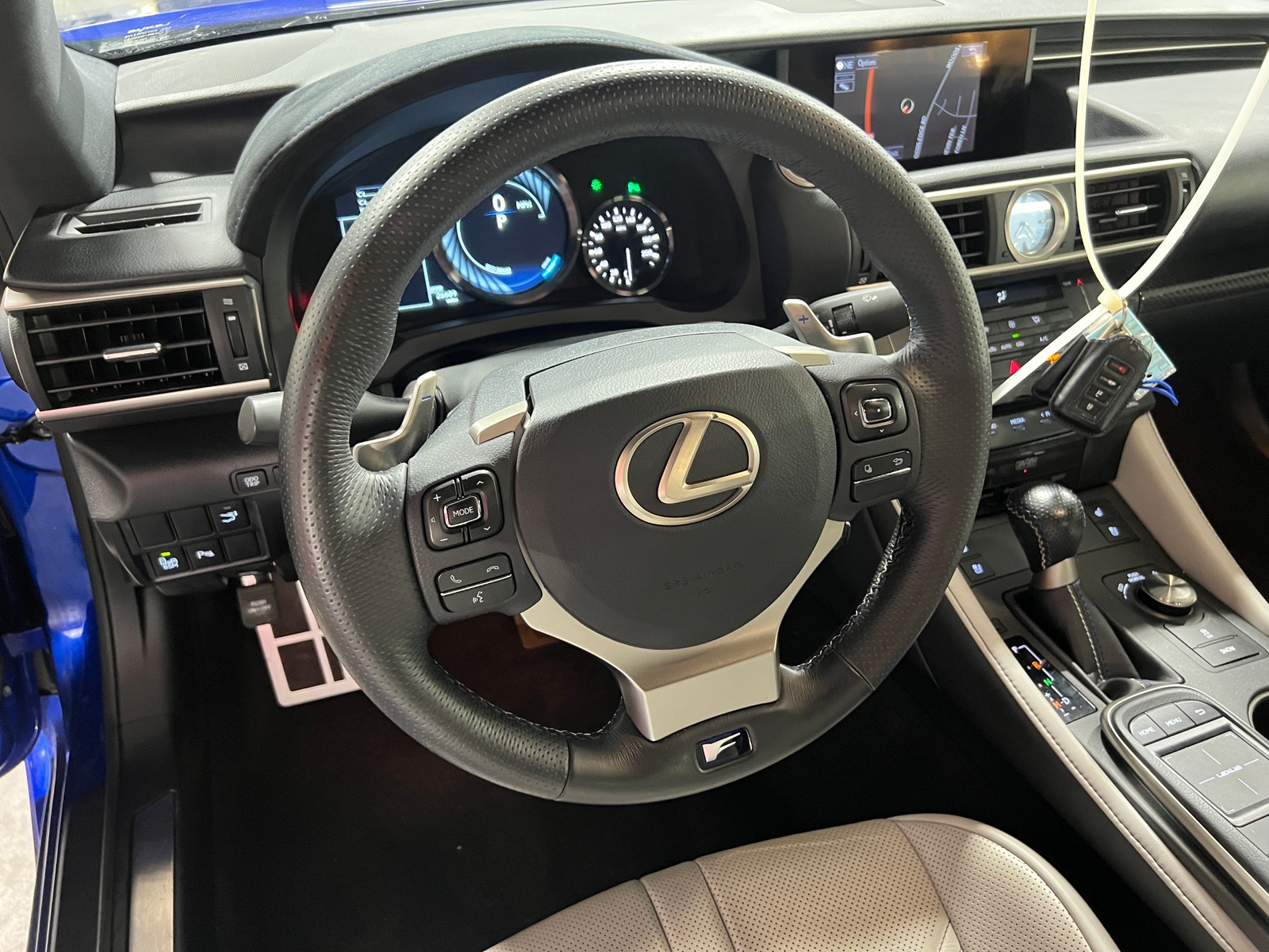 Thumbnail: 2017 Lexus RC - 3