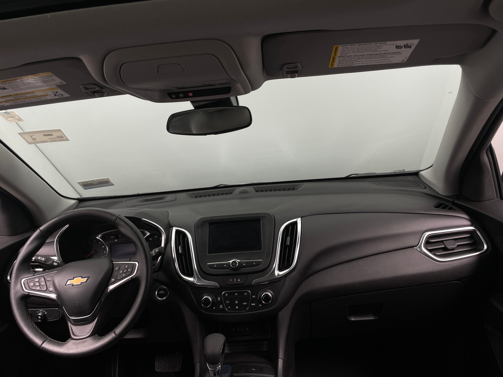 Thumbnail: 2023 Chevrolet Equinox - 3