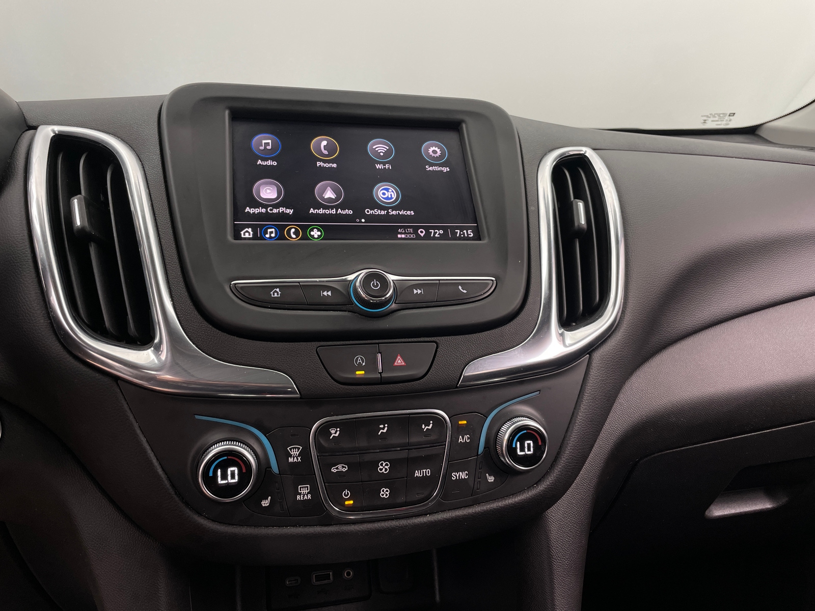 Thumbnail: 2023 Chevrolet Equinox - 4