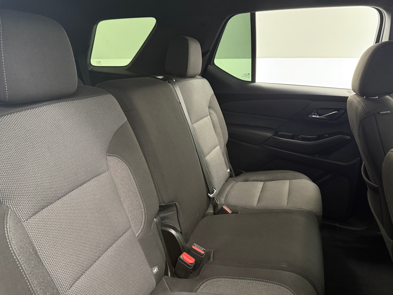 Thumbnail: 2022 Chevrolet Traverse - 6