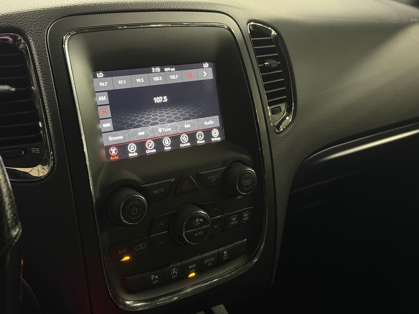 Thumbnail: 2019 Dodge Durango - 3