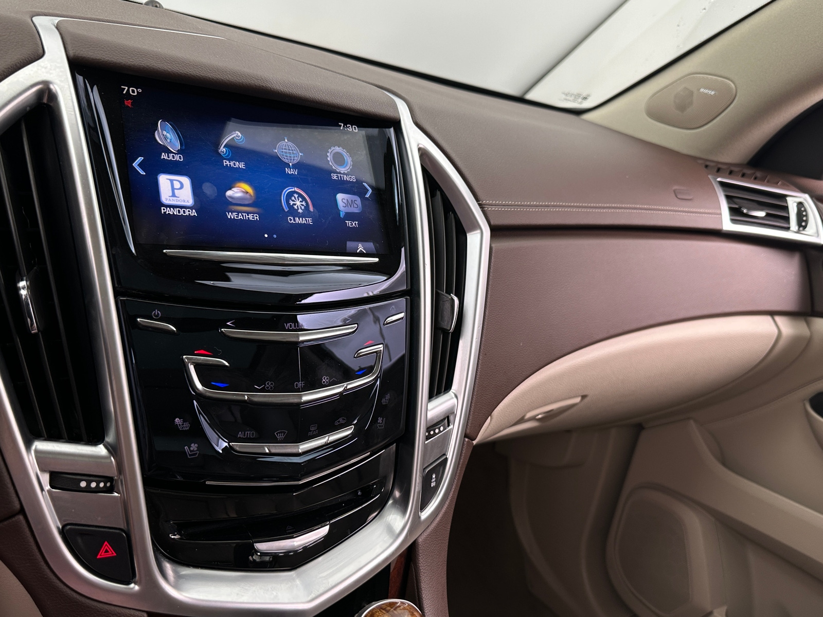 Thumbnail: 2016 Cadillac SRX - 3
