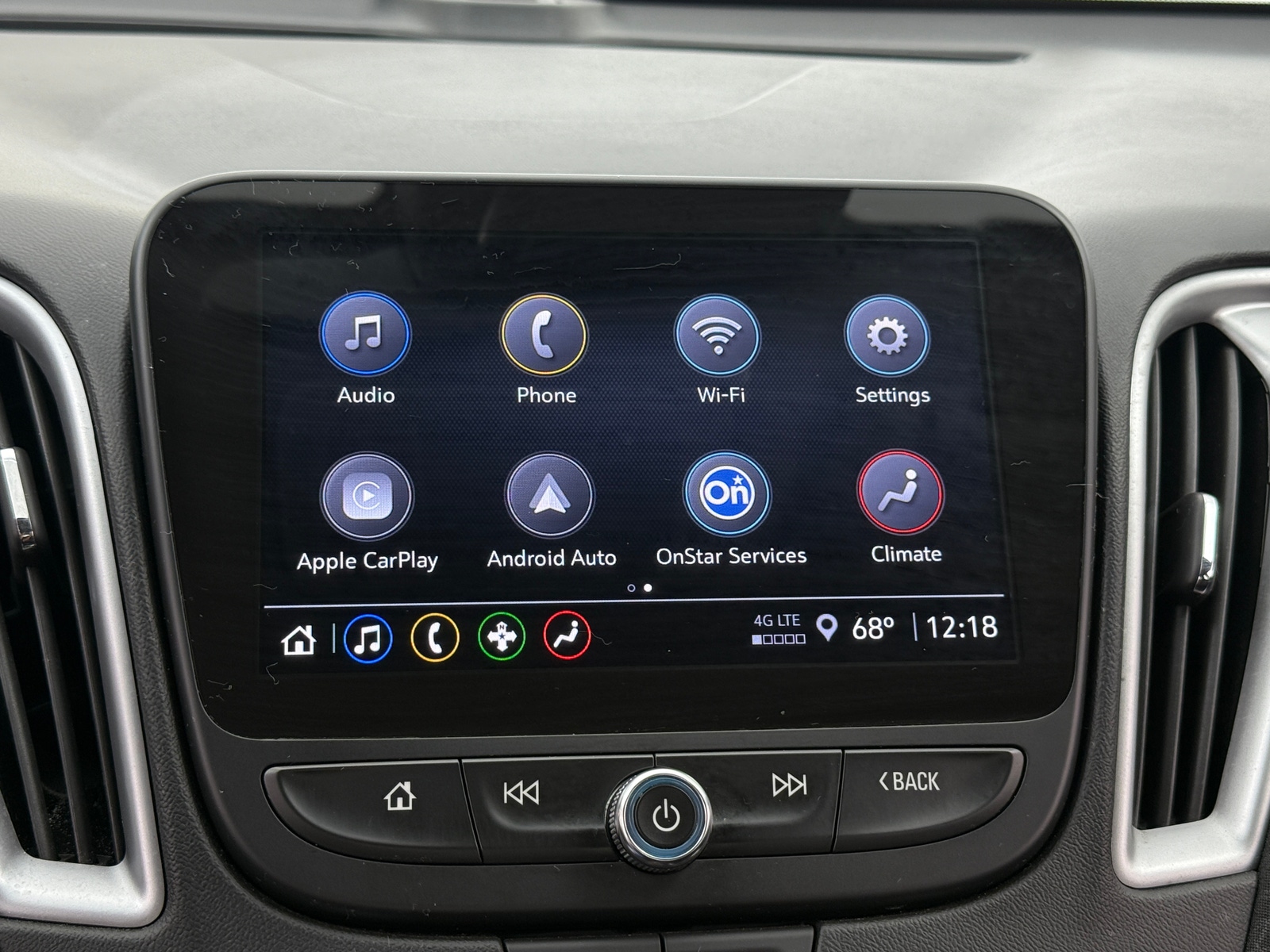Thumbnail: 2024 Chevrolet Malibu - 4
