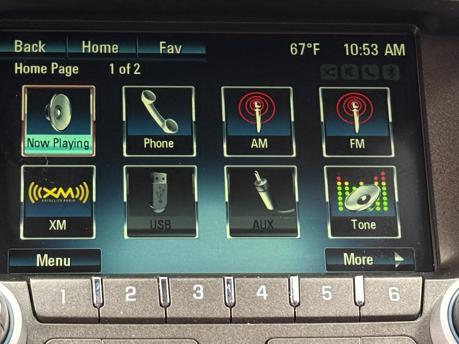 Thumbnail: 2017 Chevrolet Equinox - 4