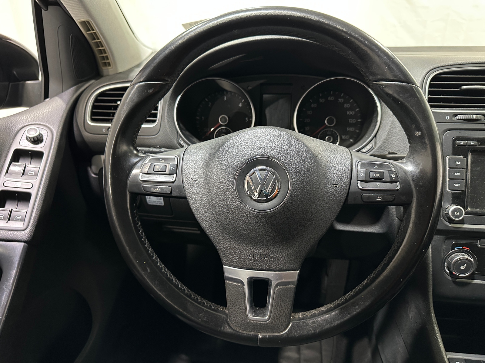 Thumbnail: 2013 Volkswagen Golf - 5