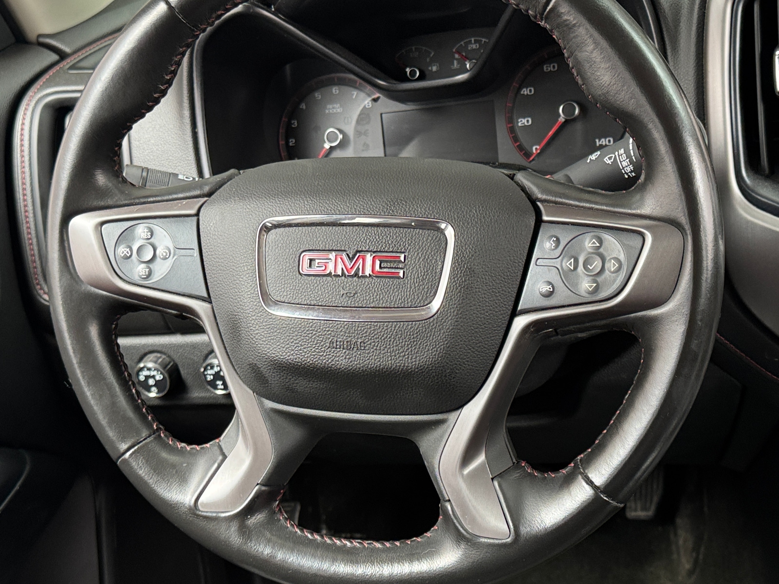 Thumbnail: 2016 GMC Canyon - 5
