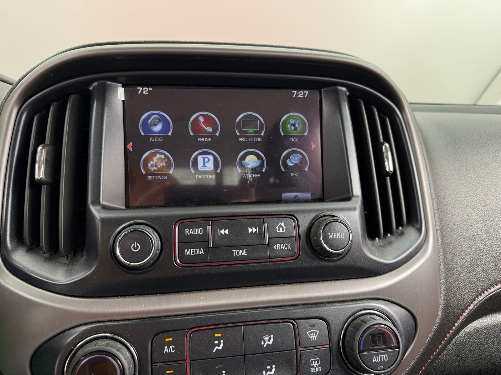 Thumbnail: 2016 GMC Canyon - 4