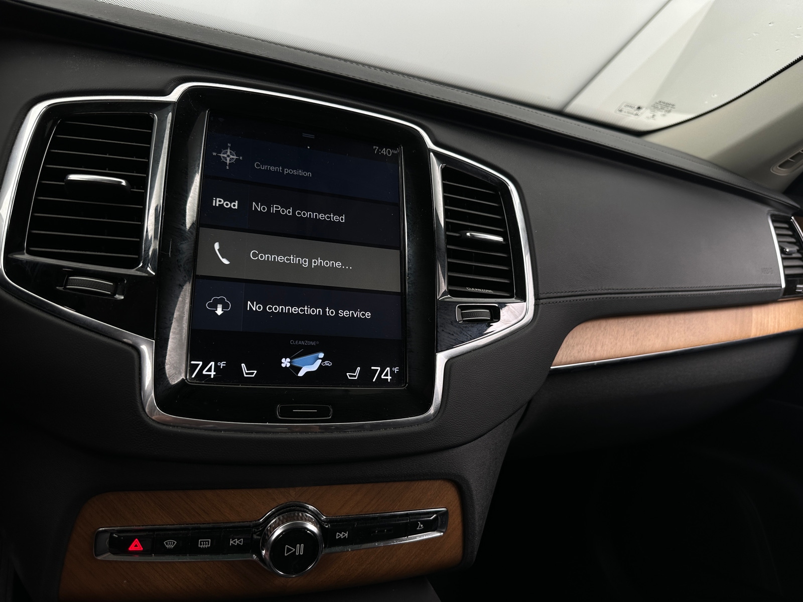 Thumbnail: 2016 Volvo XC90 - 3