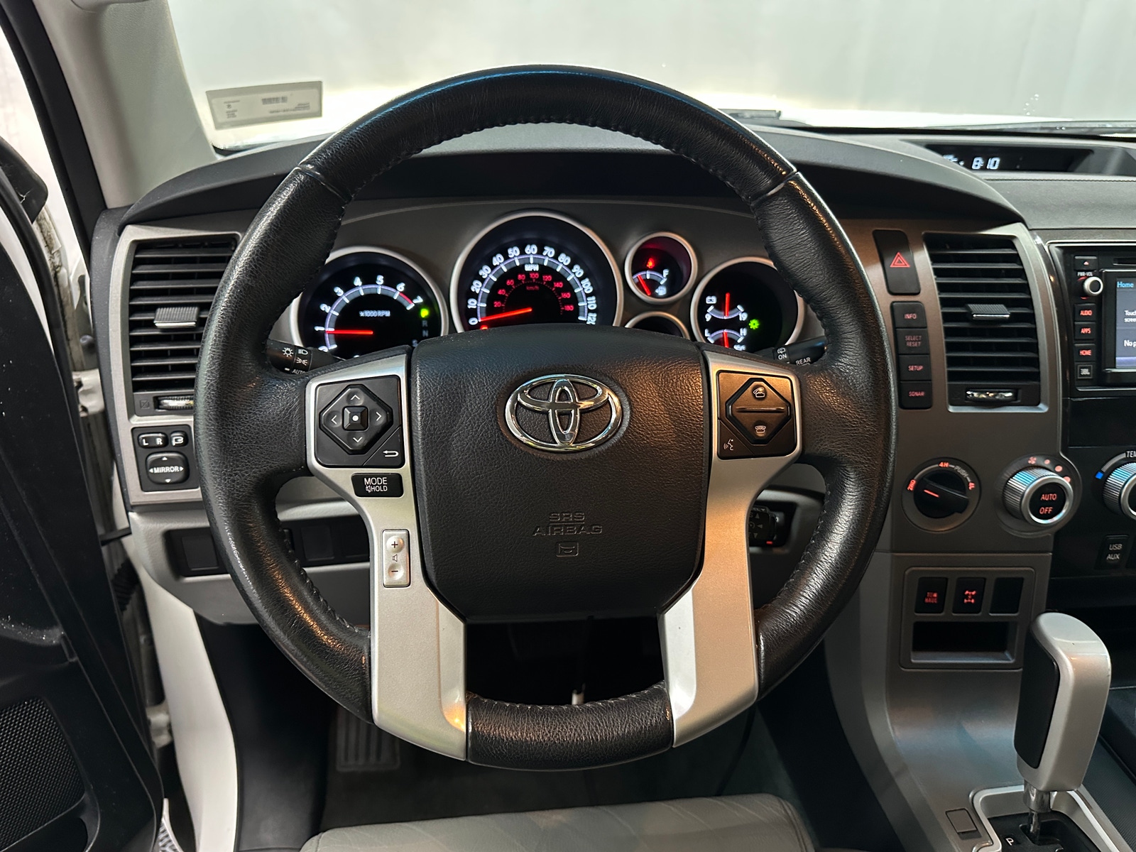 Thumbnail: 2015 Toyota Sequoia - 4