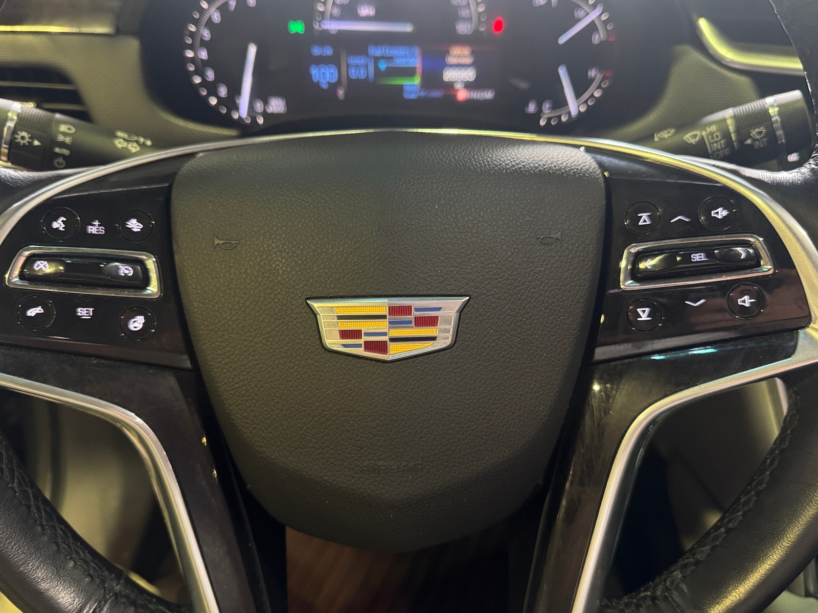 Thumbnail: 2017 Cadillac XTS - 4