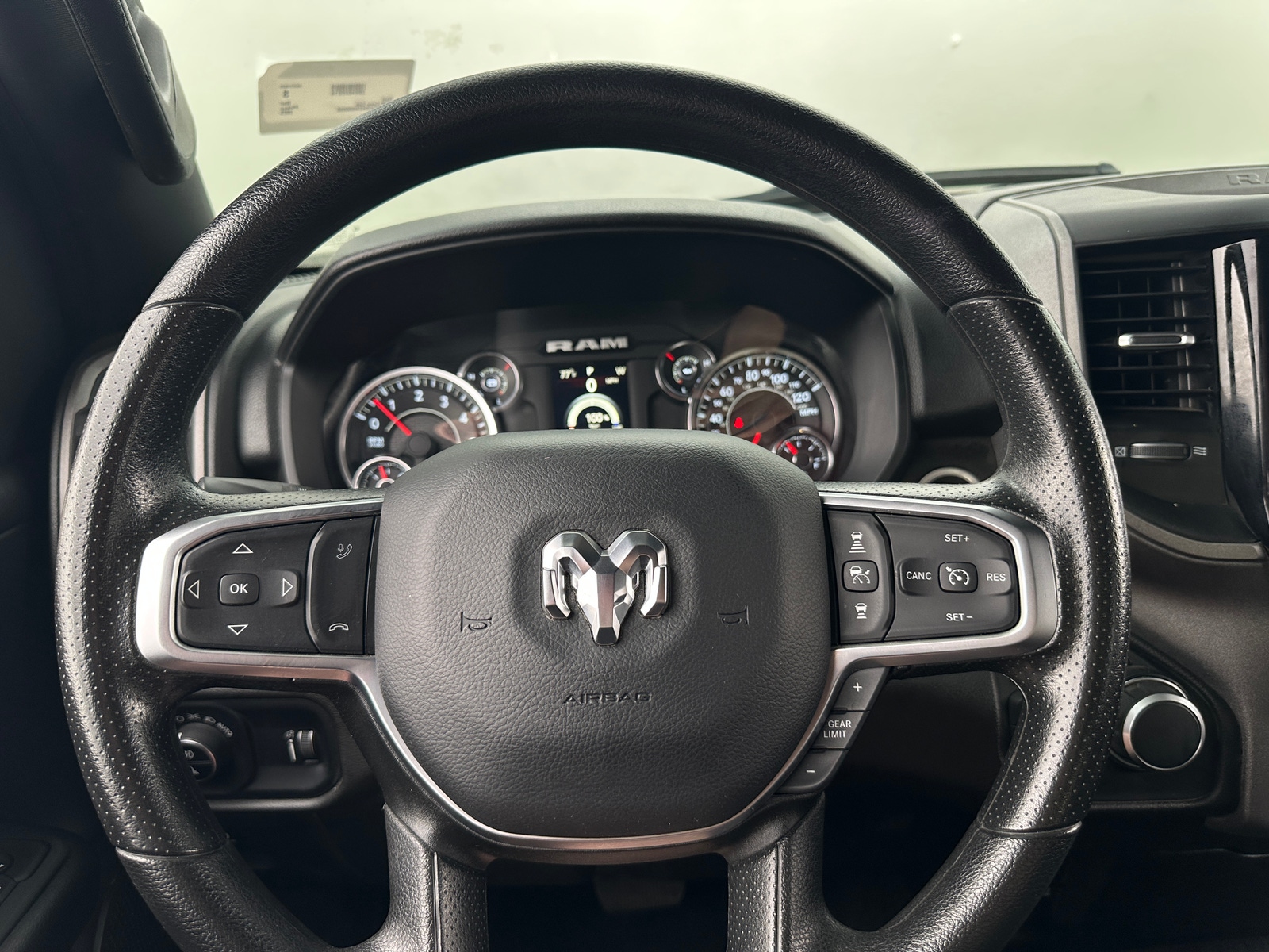 Thumbnail: 2025 RAM 1500 - 5