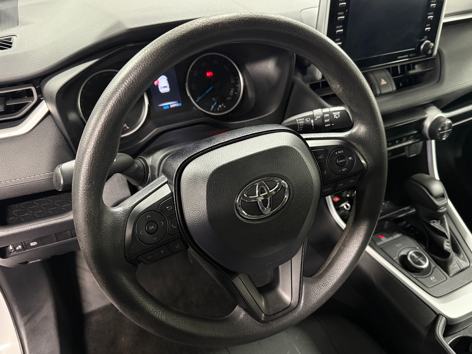 Thumbnail: 2020 Toyota RAV4 - 5