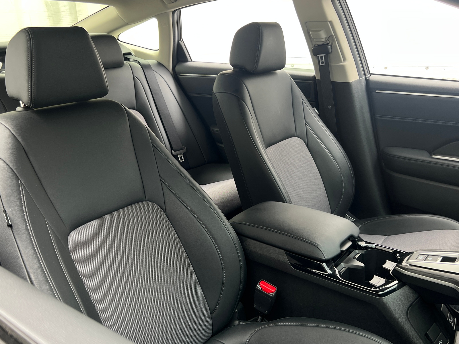 Thumbnail: 2019 Honda Clarity - 2