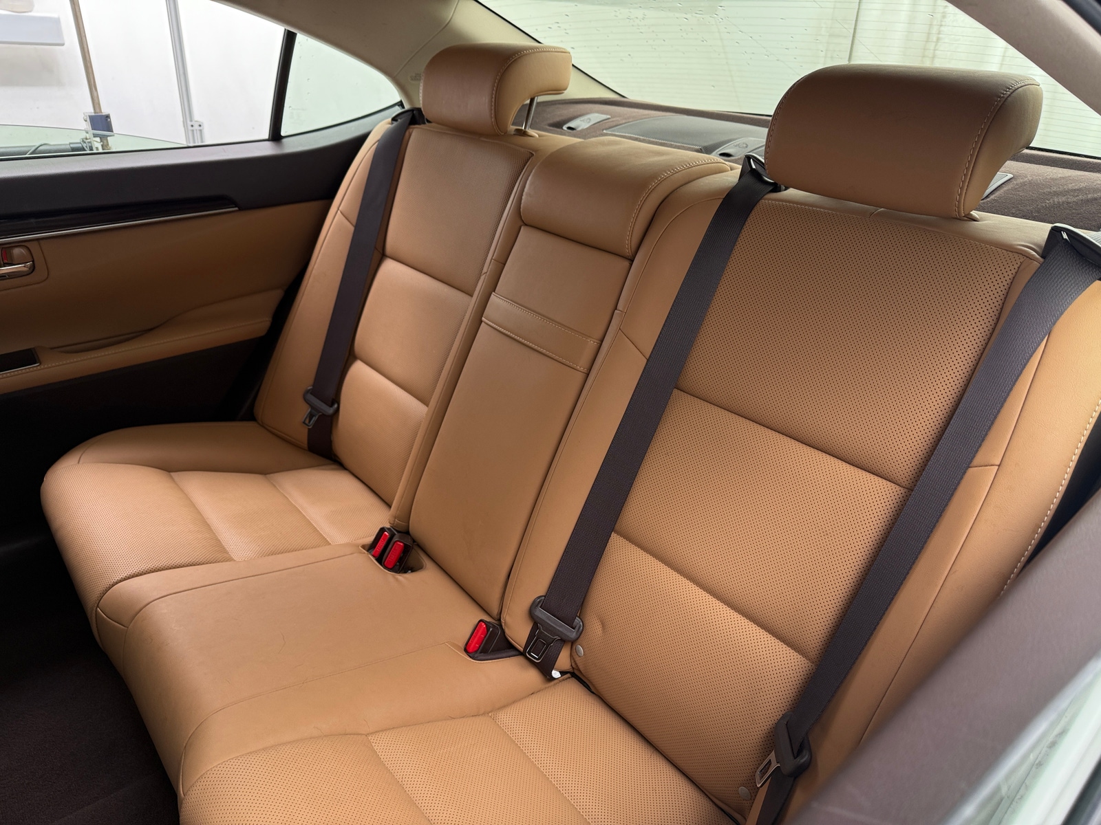 Thumbnail: 2017 Lexus ES - 5