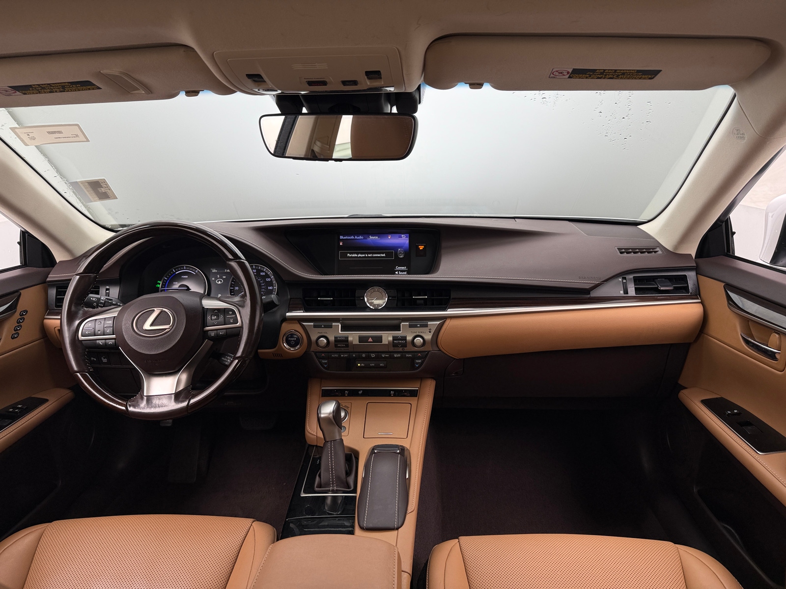 Thumbnail: 2017 Lexus ES - 2