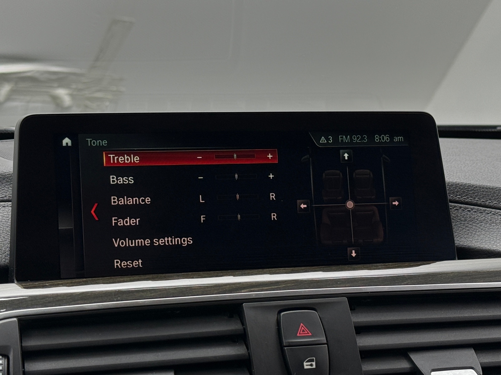 Thumbnail: 2018 BMW 3 Series - 3