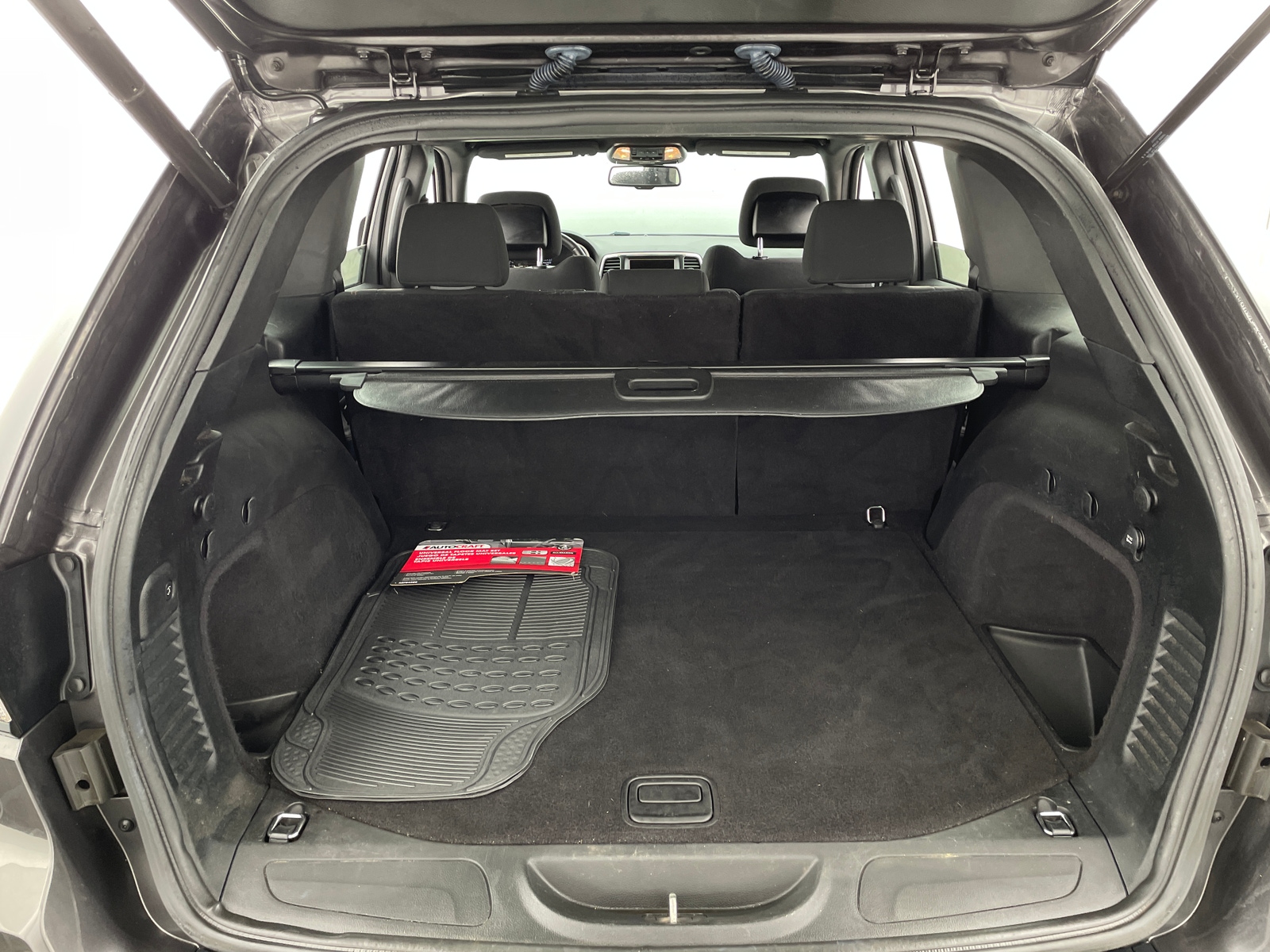 Thumbnail: 2016 Jeep Grand Cherokee - 7