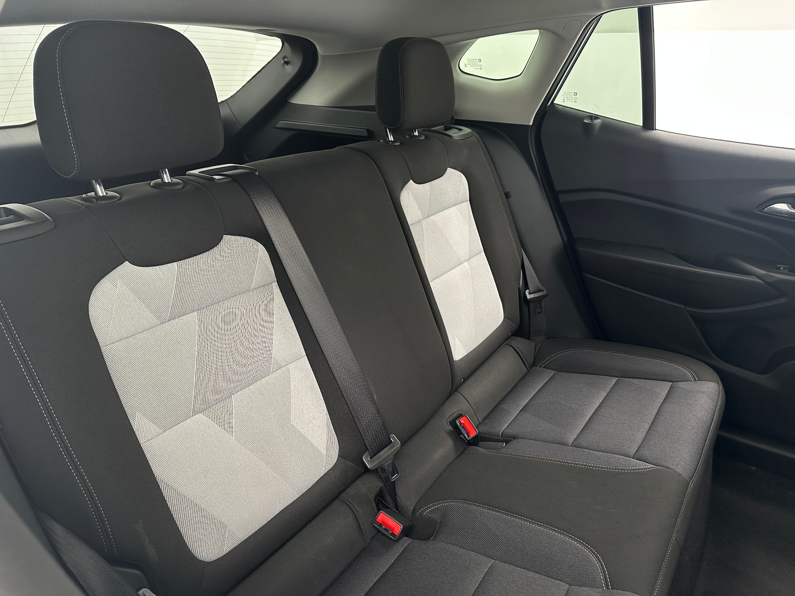 Thumbnail: 2025 Chevrolet Trax - 6