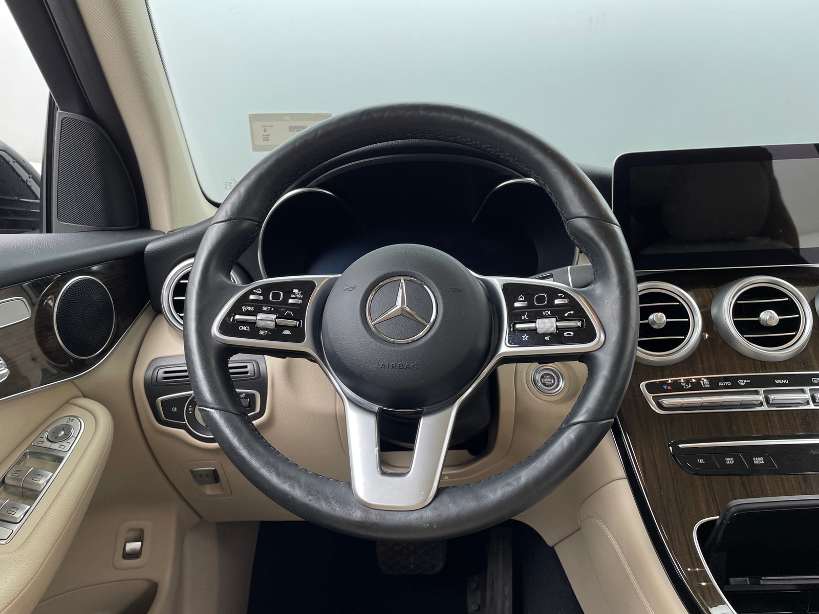 Thumbnail: 2020 Mercedes-Benz GLC - 4