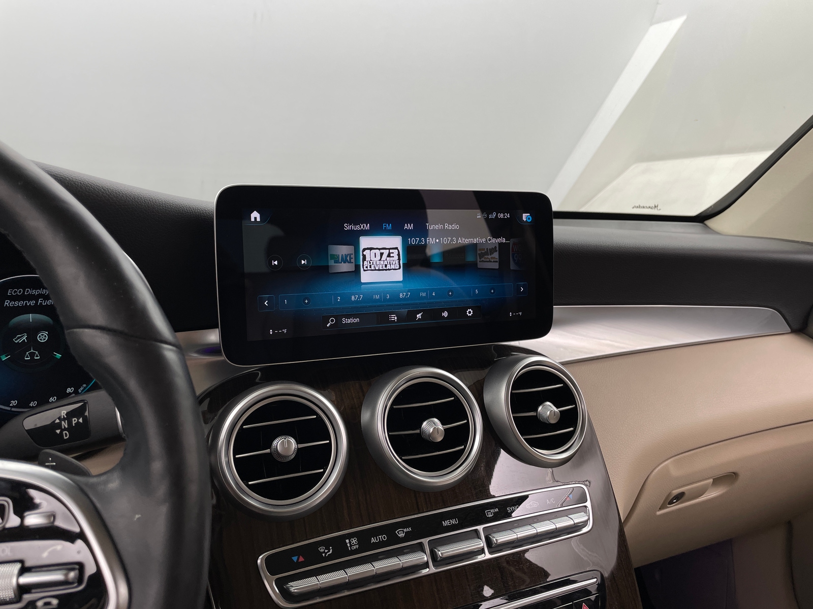 Thumbnail: 2020 Mercedes-Benz GLC - 3