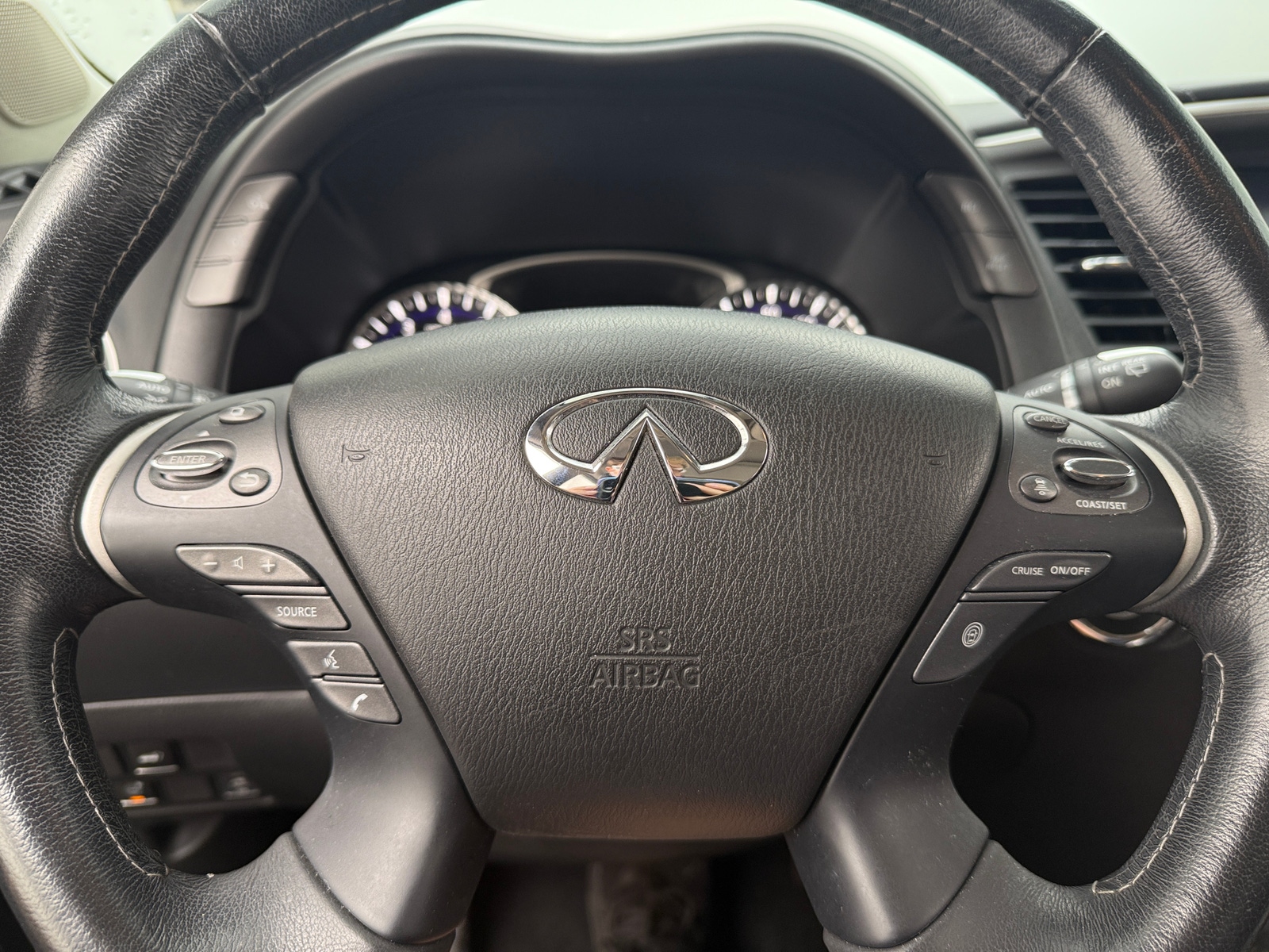 Thumbnail: 2018 INFINITI QX60 - 4