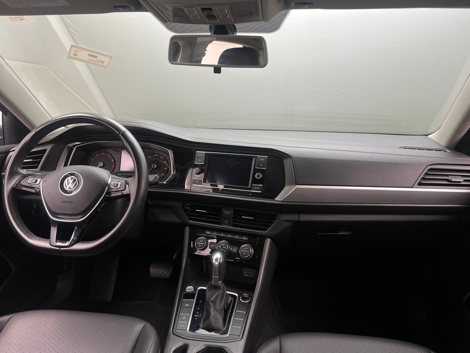 Thumbnail: 2019 Volkswagen Jetta - 2