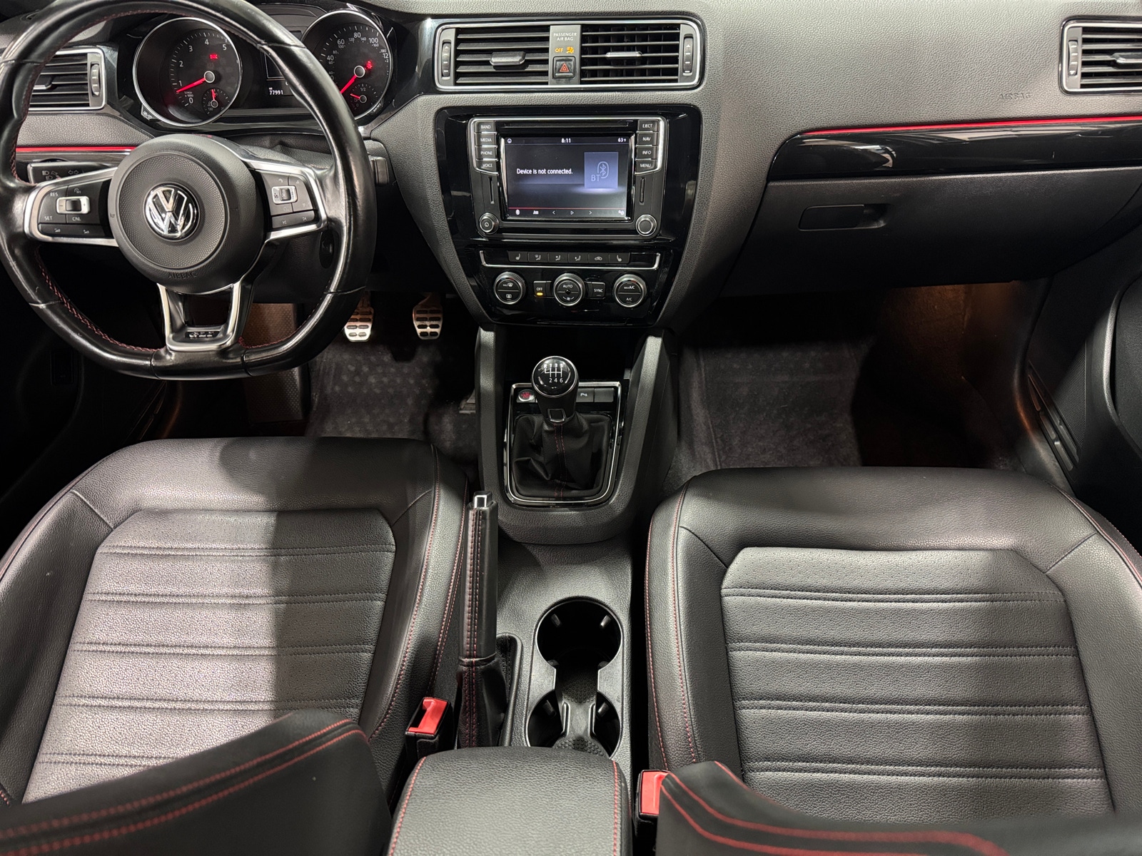 Thumbnail: 2017 Volkswagen Jetta - 2