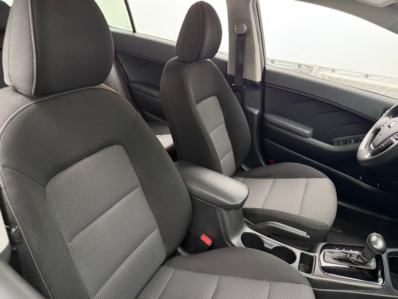 Thumbnail: 2018 Kia Forte - 2