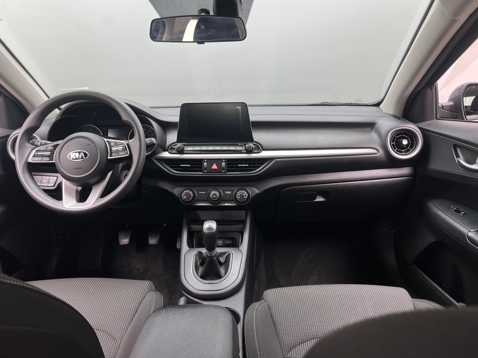 Thumbnail: 2021 Kia Forte - 3
