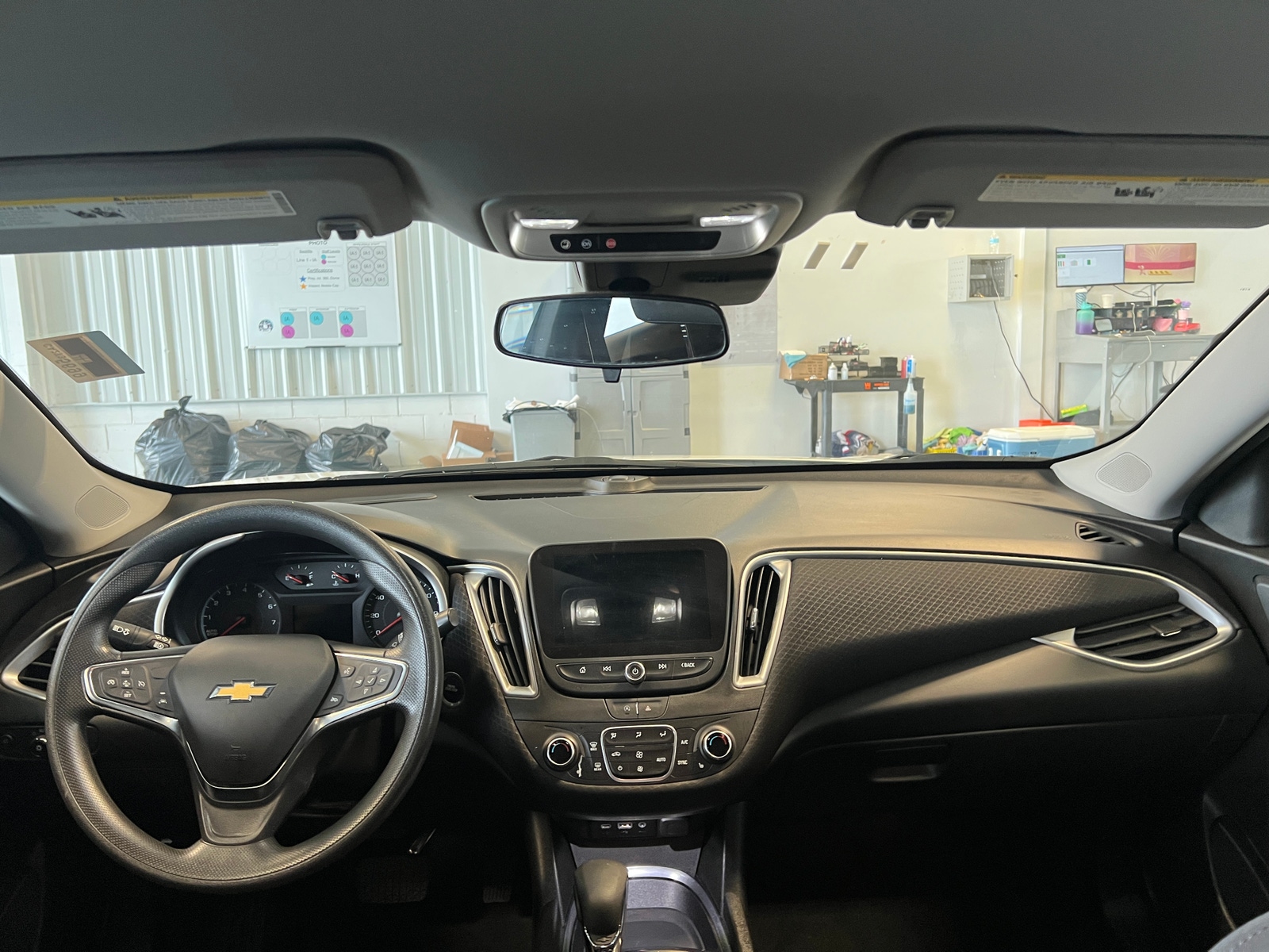 Thumbnail: 2024 Chevrolet Malibu - 3