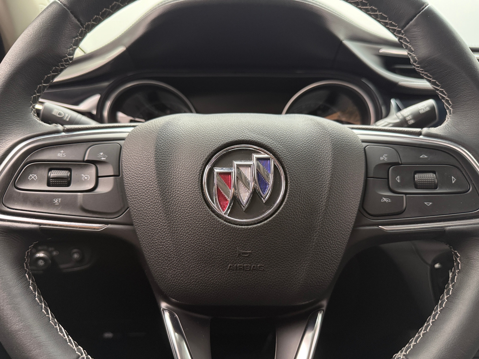 Thumbnail: 2021 Buick Encore GX - 4