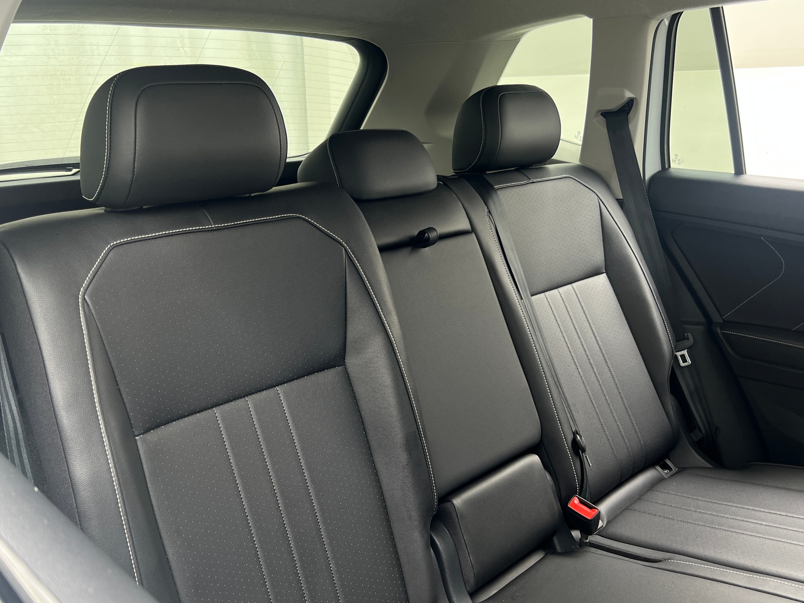 Thumbnail: 2024 Volkswagen Tiguan - 5