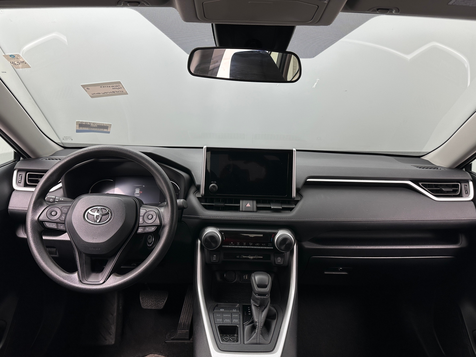Thumbnail: 2024 Toyota RAV4 - 3