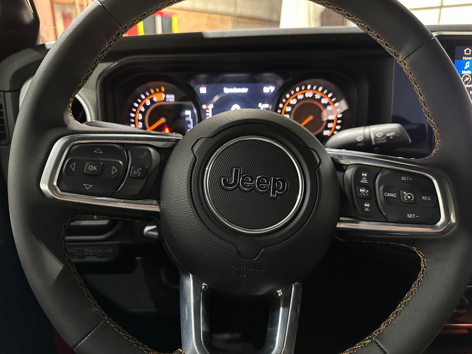 Thumbnail: 2024 Jeep Wrangler - 5