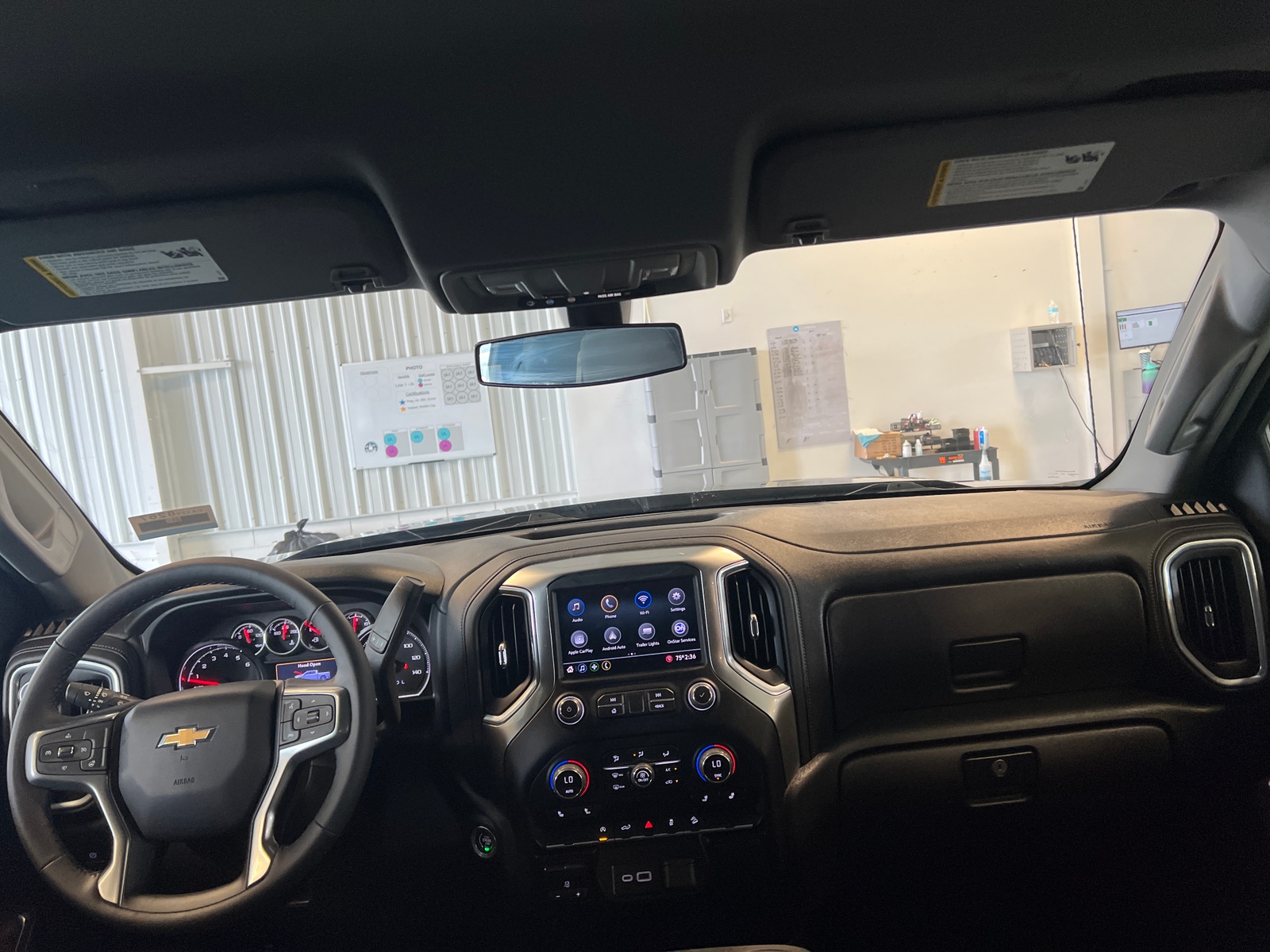 Thumbnail: 2022 Chevrolet Silverado 1500 - 3