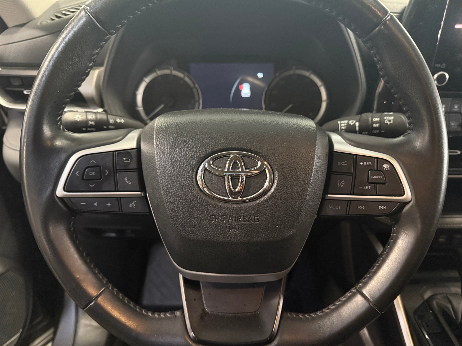 Thumbnail: 2024 Toyota Highlander - 5
