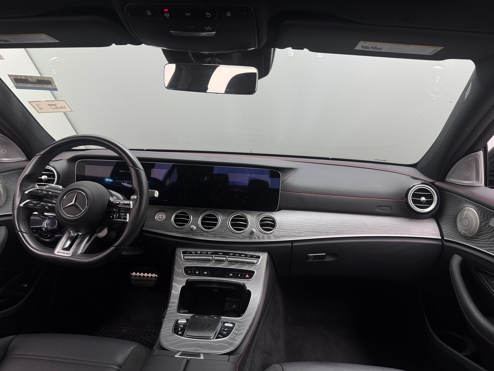 Thumbnail: 2021 Mercedes-Benz E-Class - 2