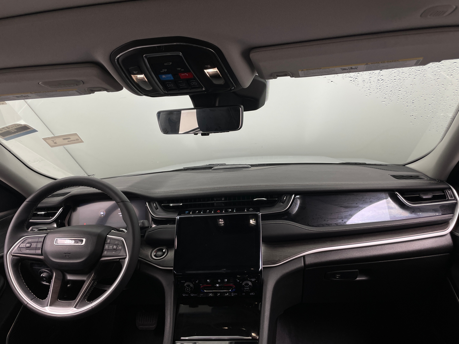 Thumbnail: 2023 Jeep Grand Cherokee - 2