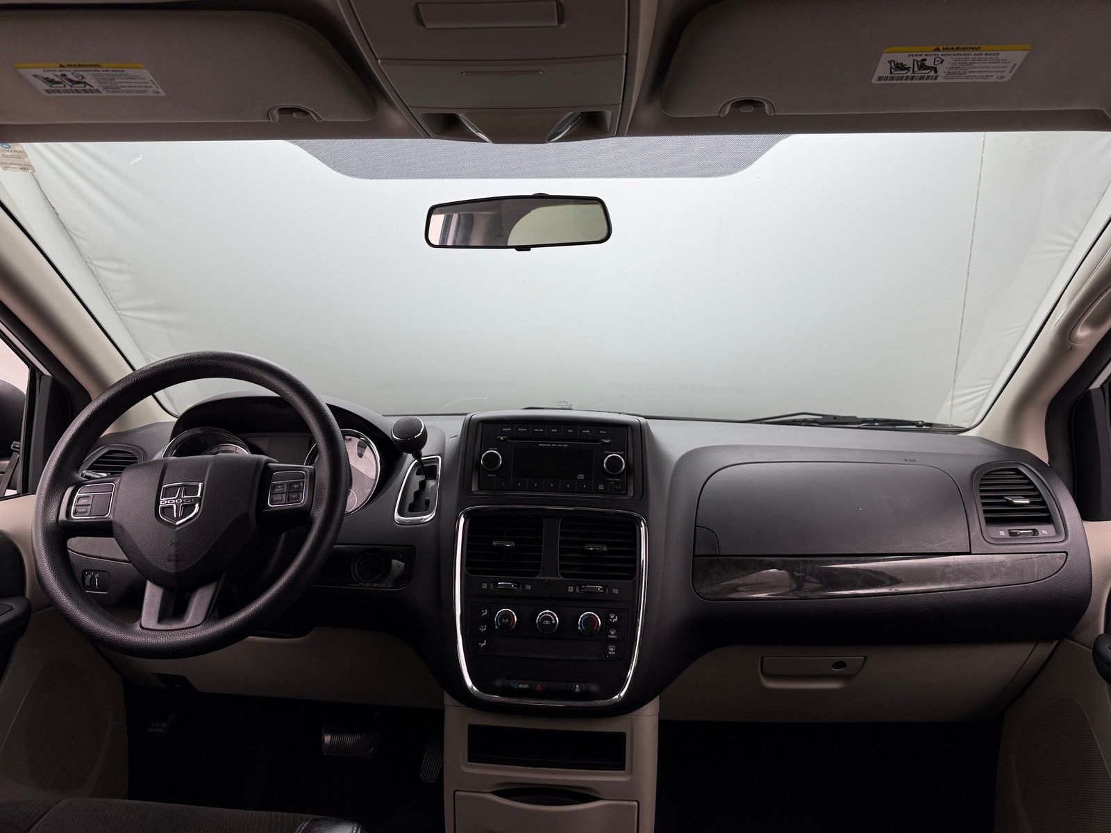 Thumbnail: 2015 Dodge Grand Caravan - 3
