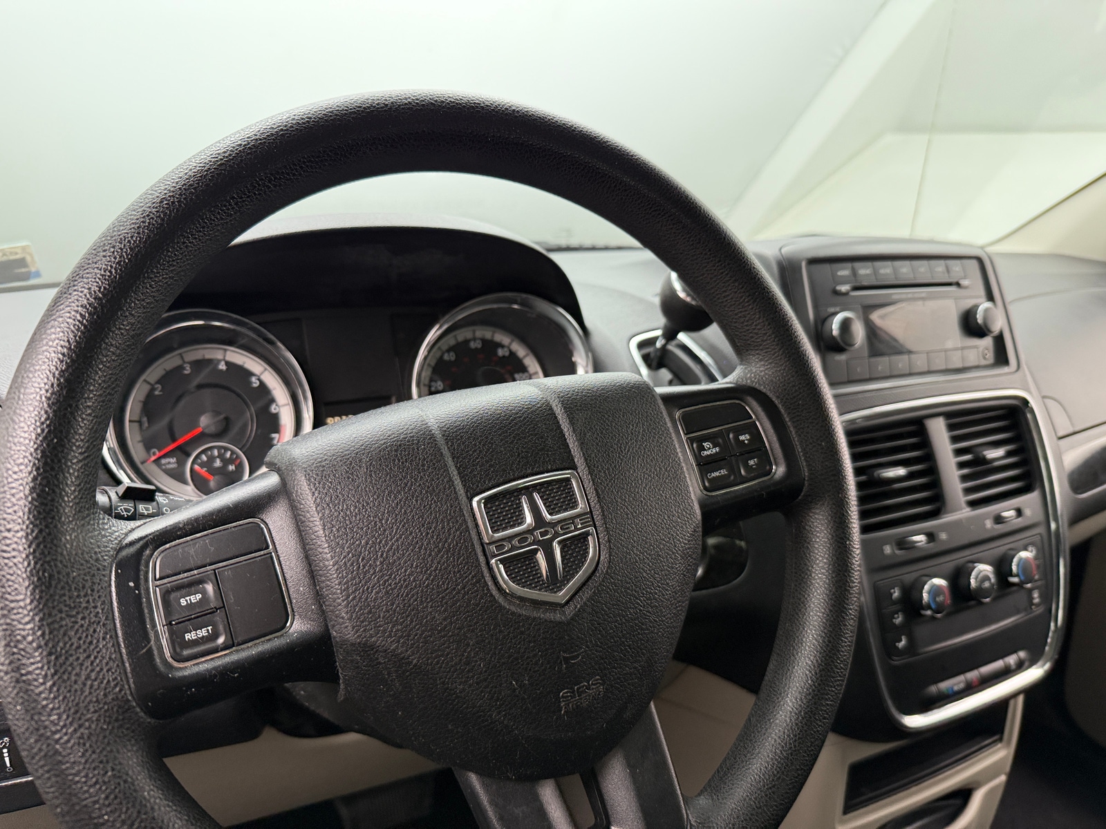 Thumbnail: 2015 Dodge Grand Caravan - 5