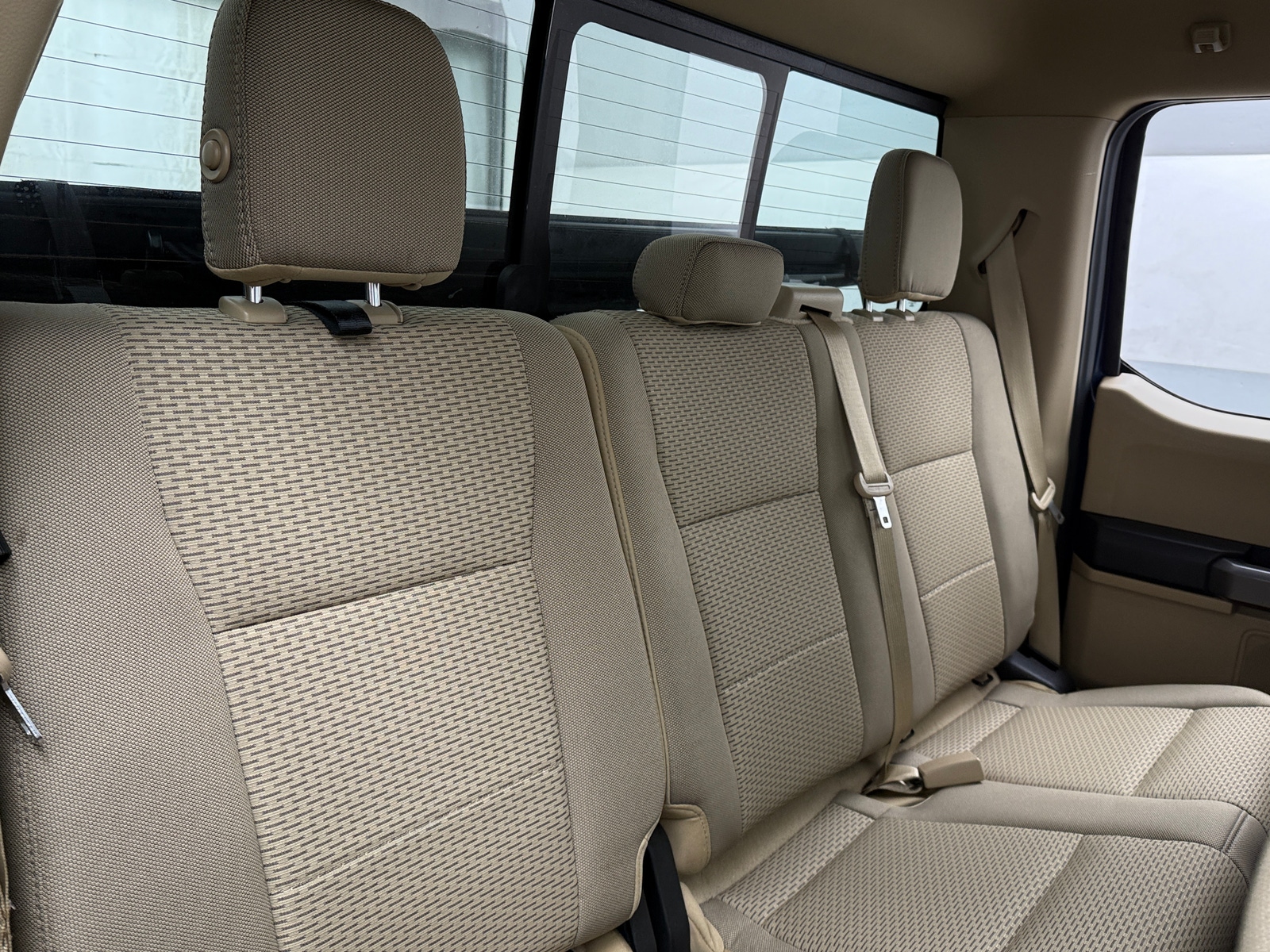 Thumbnail: 2019 Ford Econoline - 6