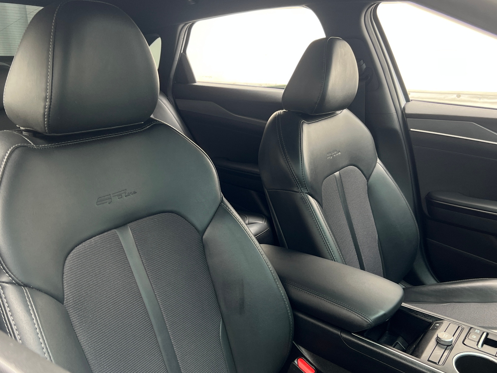 Thumbnail: 2023 Kia K5 - 2