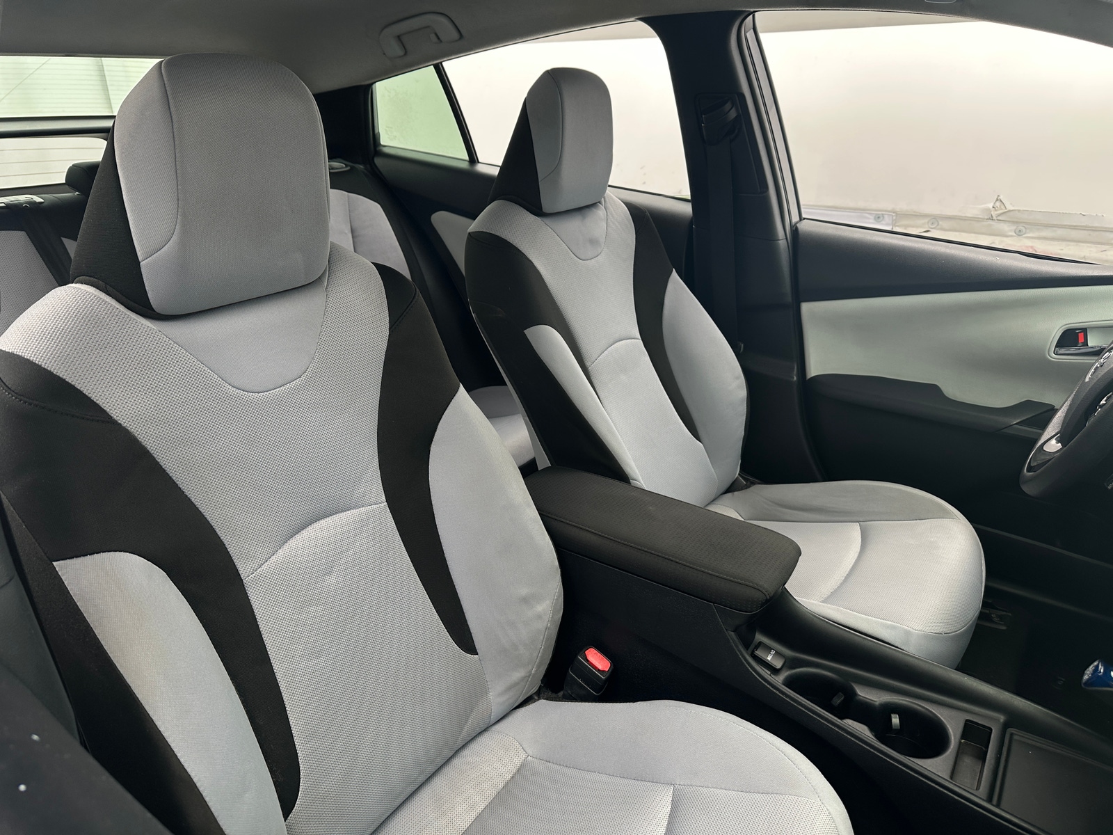 Thumbnail: 2019 Toyota Prius - 2