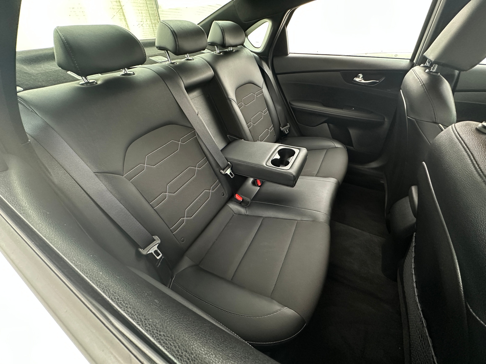 Thumbnail: 2022 Kia Forte - 6