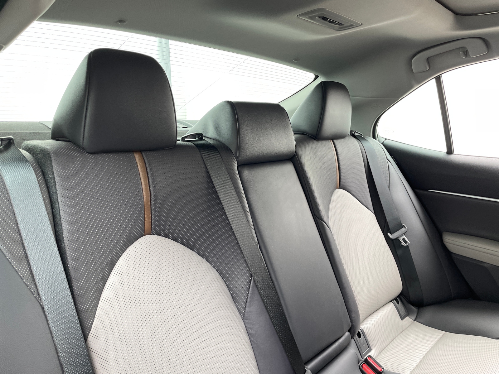 Thumbnail: 2020 Toyota Camry - 5