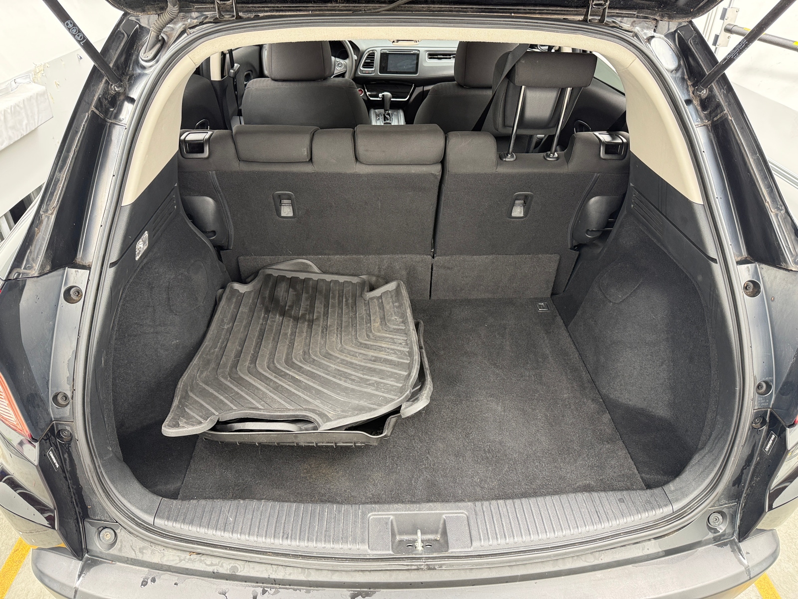 Thumbnail: 2016 Honda HR-V - 7