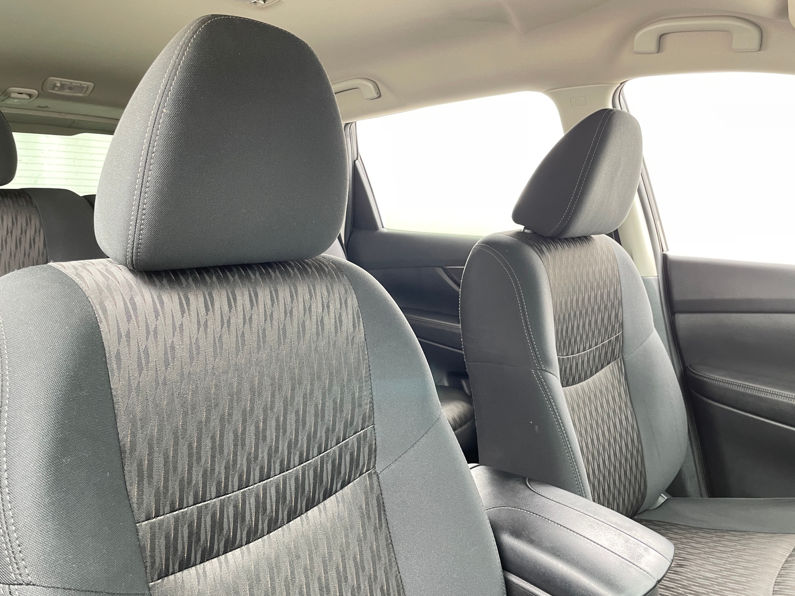 Thumbnail: 2019 Nissan Rogue - 2