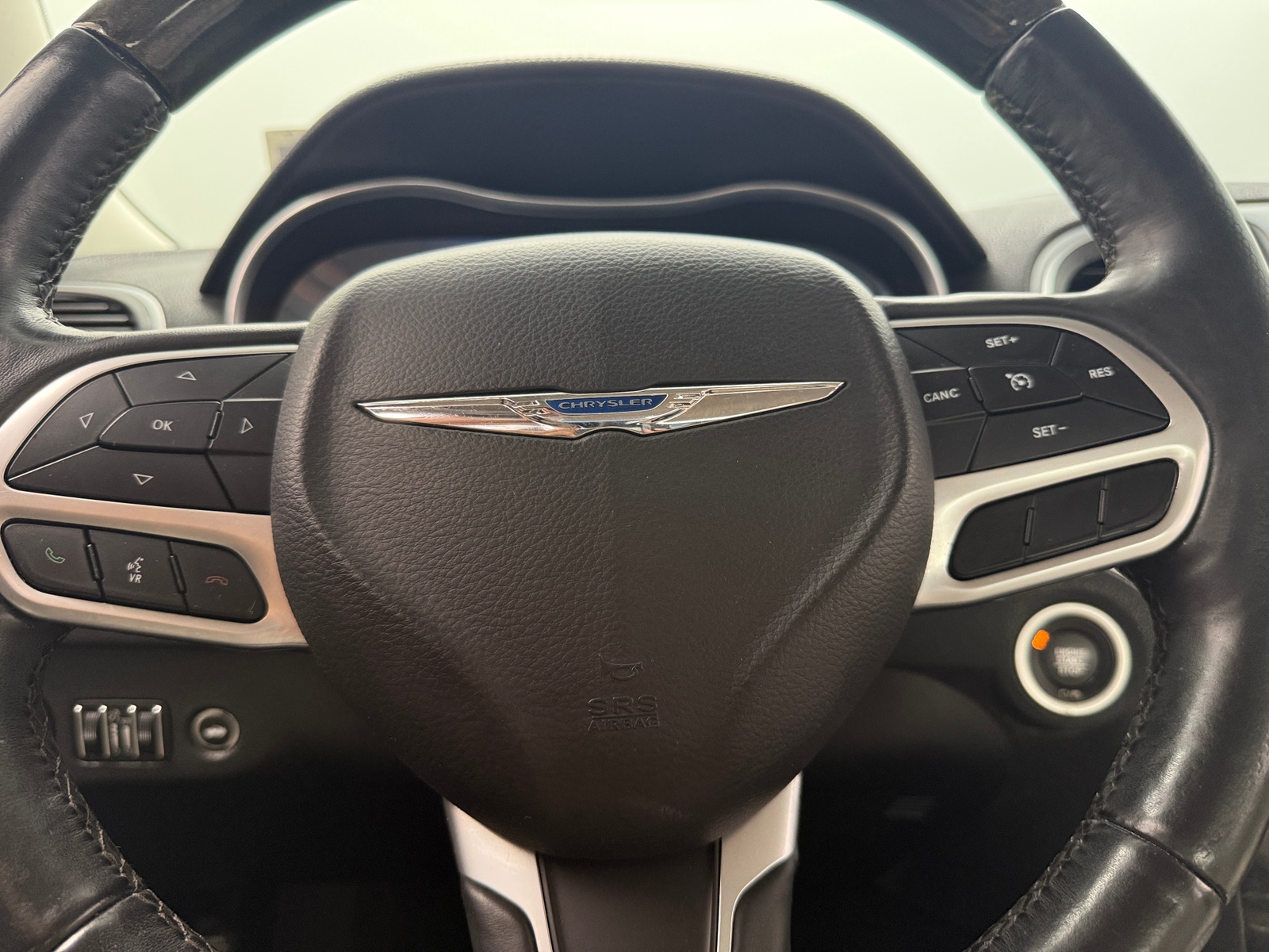 Thumbnail: 2018 Chrysler 300 - 4