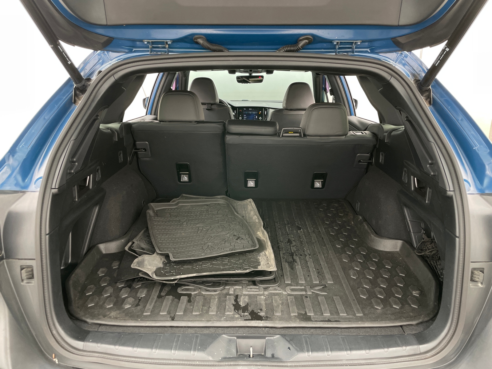 Thumbnail: 2022 Subaru Outback - 7