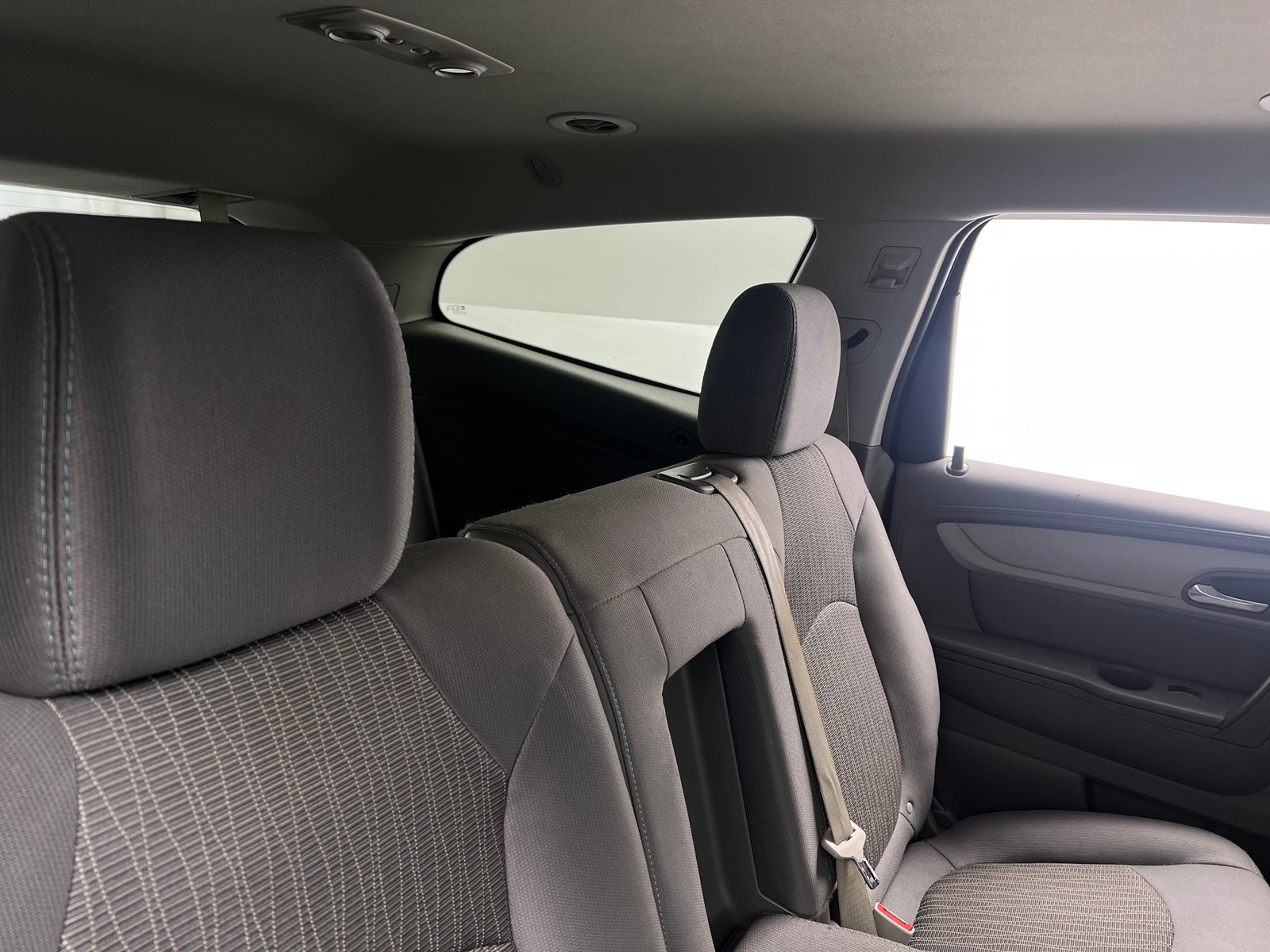 Thumbnail: 2017 Chevrolet Traverse - 6